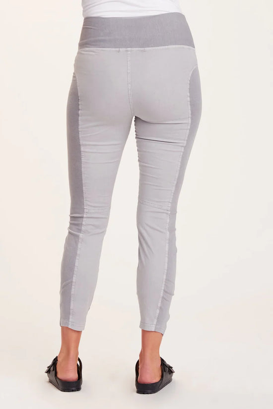 HW Penny Legging